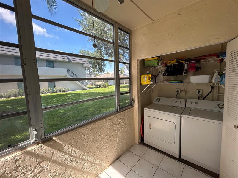 Image 18 of 21 For 8400 Sample Rd  102