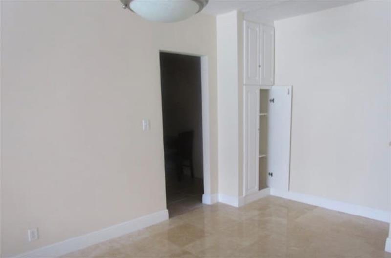 Image 8 of 16 For 3001 Ocean Dr  207