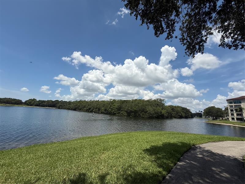 Image 15 of 26 For 2768 Carambola Cir S  206
