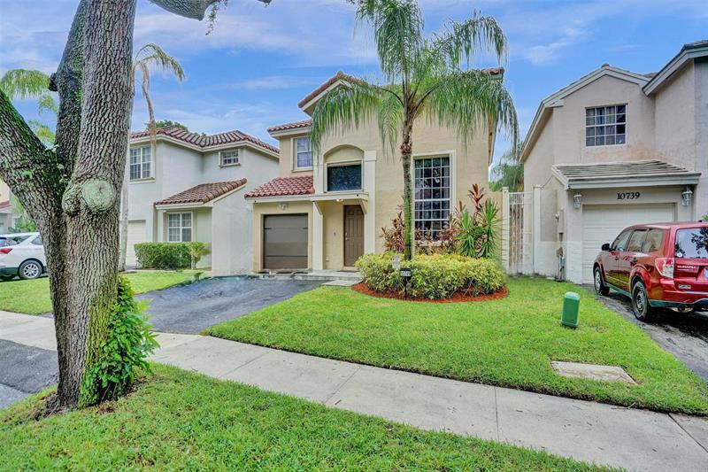 Details for 10749 Lenox Rd, Cooper City, FL 33026