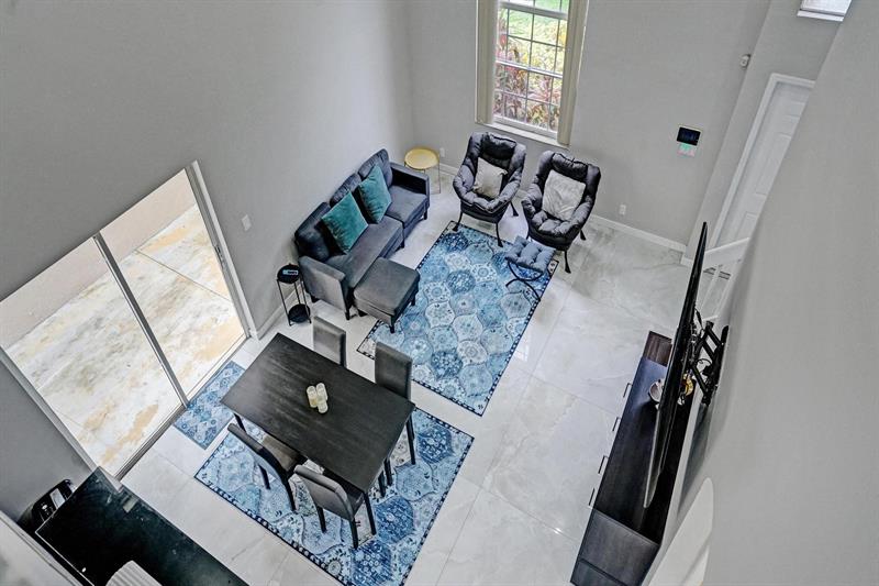Image 34 of 53 For 10749 Lenox Rd