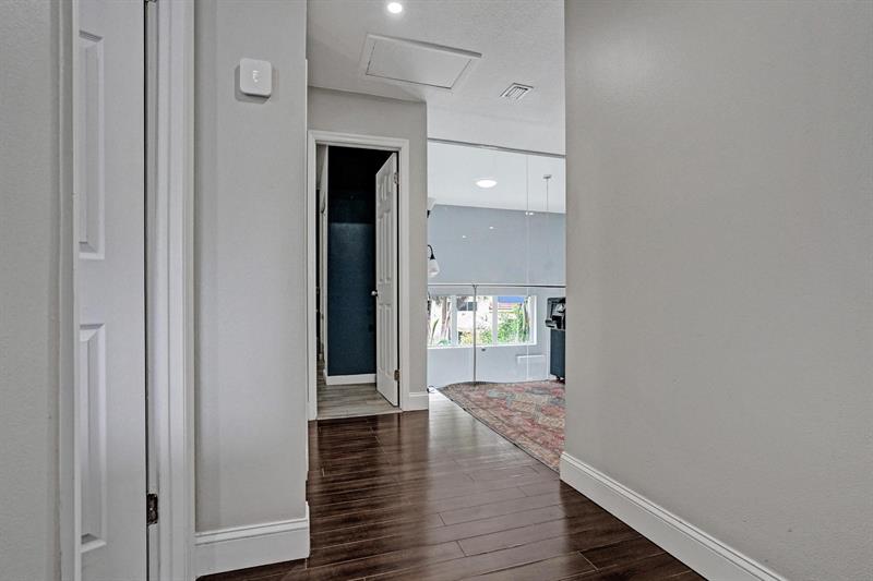 Image 36 of 53 For 10749 Lenox Rd