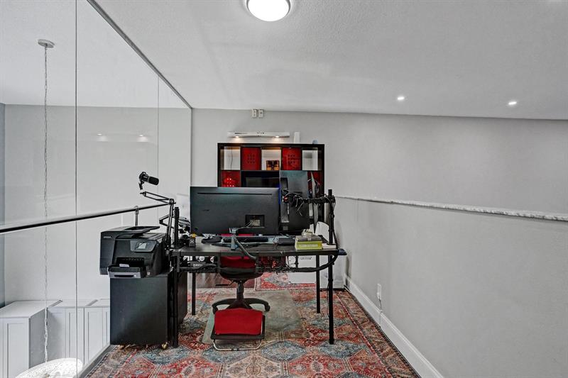 Image 41 of 53 For 10749 Lenox Rd