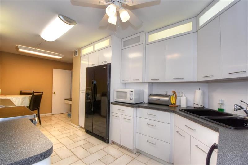Image 8 of 19 For 111 Pompano Beach Blvd  304