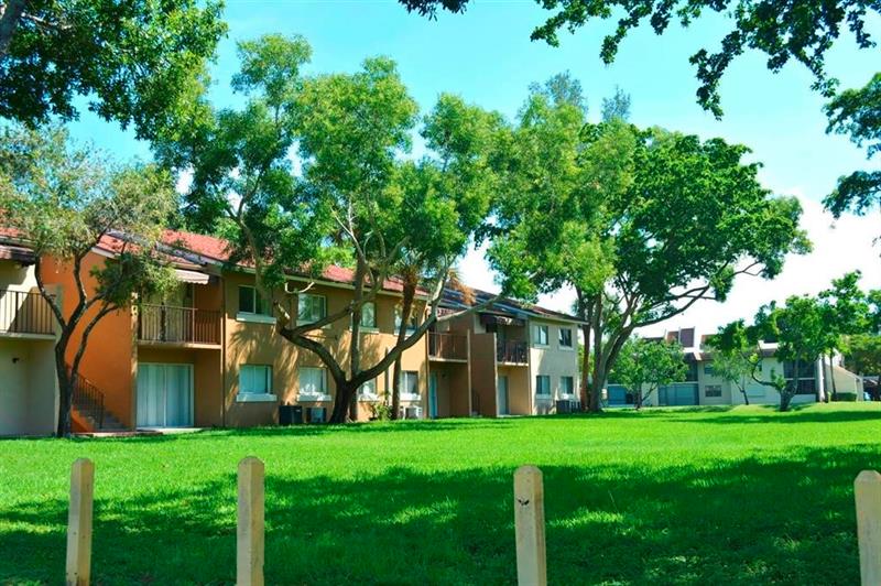 Details for 1163 Lake Terry Dr  L, West Palm Beach, FL 33411