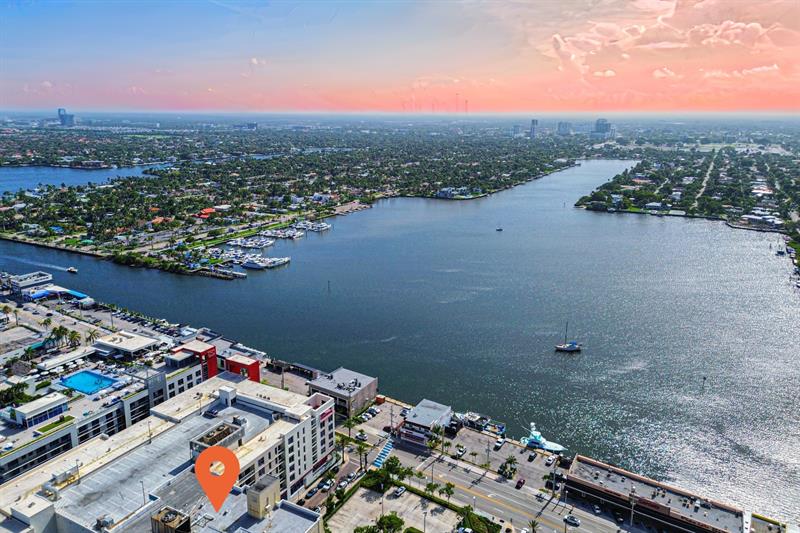 Image 2 of 35 For 322 Buchanan St  506