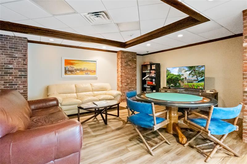 Image 26 of 35 For 322 Buchanan St  506