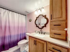 Image 23 of 34 For 9580 Weldon Cir  K110