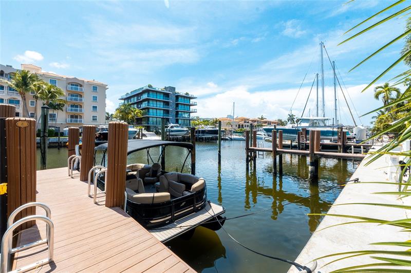 Image 41 of 47 For 101 Isle Of Venice Dr  101