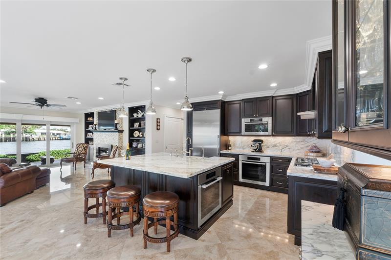 Image 11 of 55 For 1431 Ocean Blvd #17