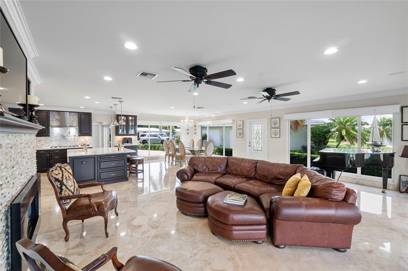 Image 16 of 55 For 1431 Ocean Blvd #17