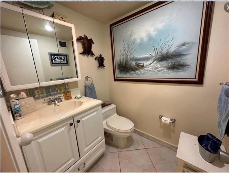 Image 15 of 24 For 6000 Ocean Blvd  9e