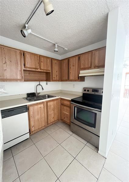 Details for 11626 Royal Palm Blvd  11626, Coral Springs, FL 33065