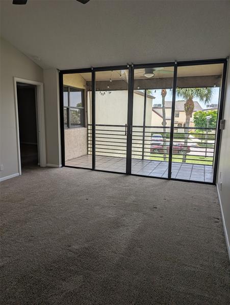 Image 12 of 29 For 11256 Taft St  11256