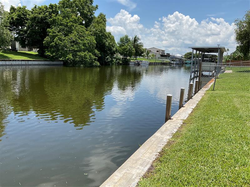 Image 11 of 67 For 2128 32nd St