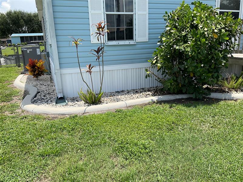 Image 17 of 67 For 2128 32nd St