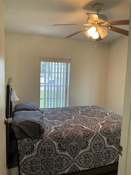 Image 32 of 67 For 2128 32nd St