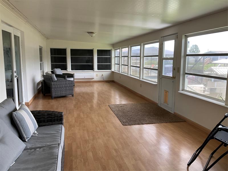 Image 37 of 67 For 2128 32nd St