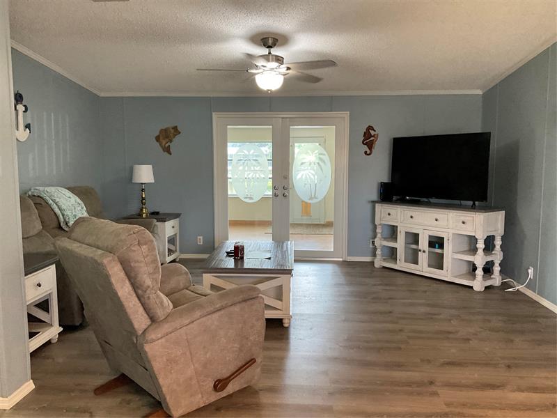 Image 45 of 67 For 2128 32nd St