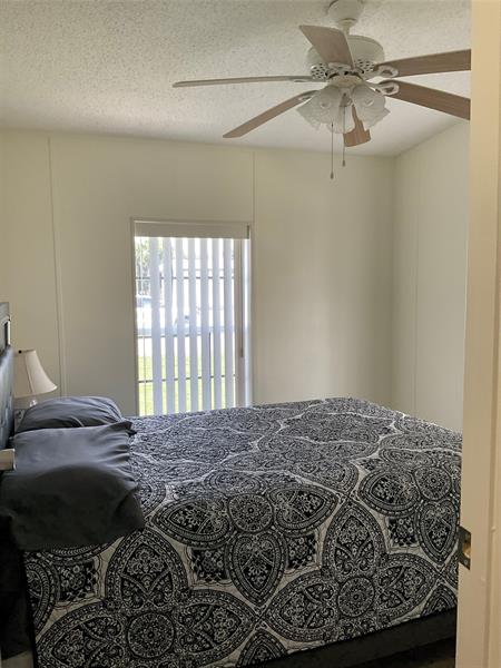 Image 52 of 67 For 2128 32nd St