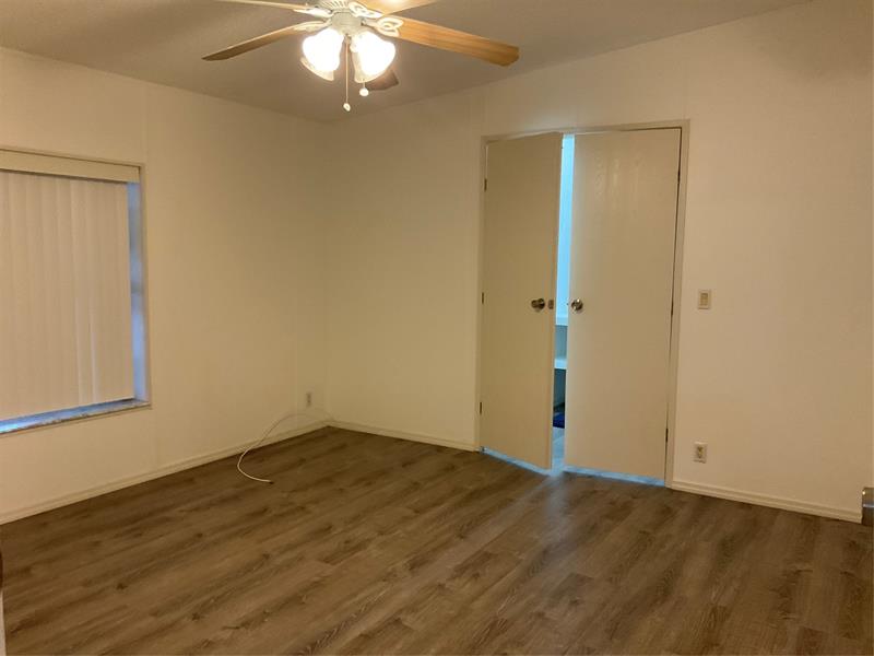 Image 60 of 67 For 2128 32nd St