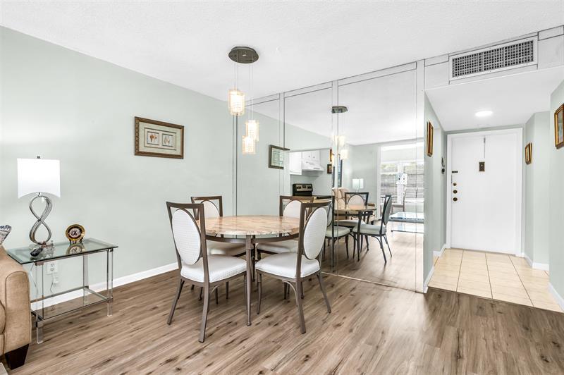 Image 11 of 39 For 6071 61  207