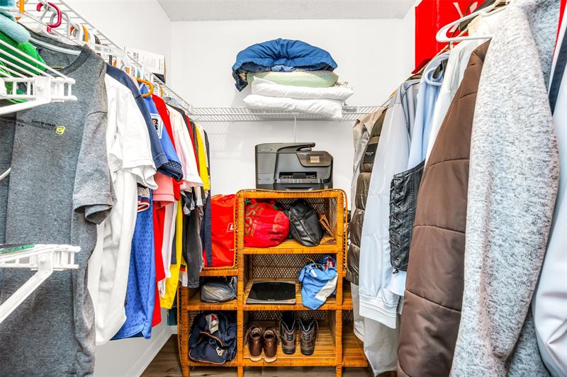 Image 18 of 39 For 6071 61  207