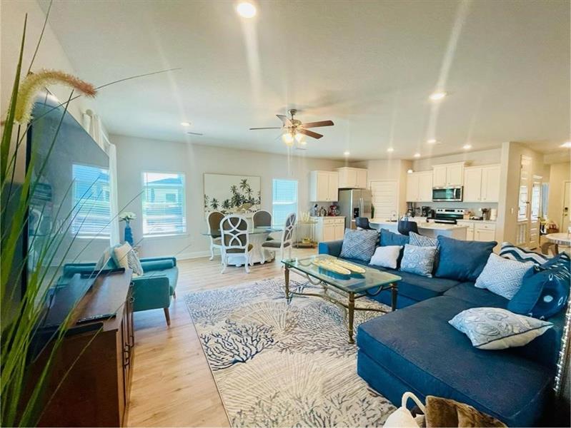 Image 33 of 38 For 427 Sea Grove