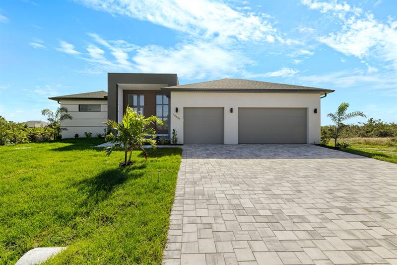 Image 2 of 40 For 14431 Artesia Avenue