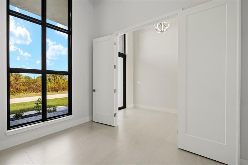 Image 8 of 40 For 14431 Artesia Avenue