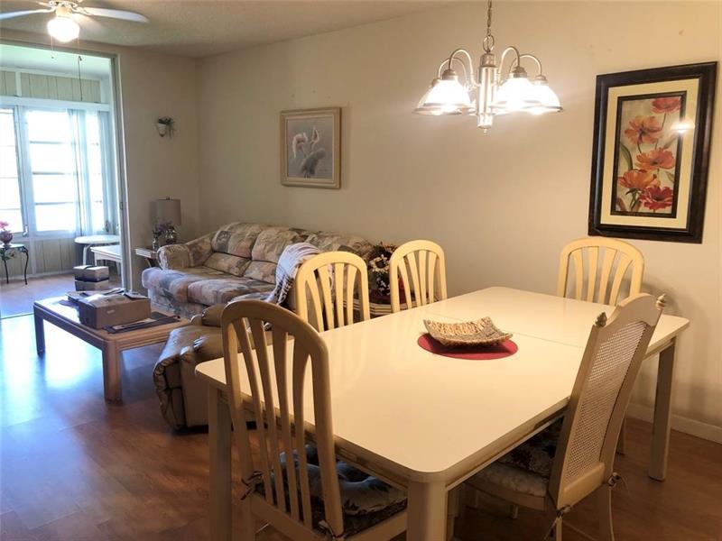 Image 10 of 19 For 6161 57th Ct  204