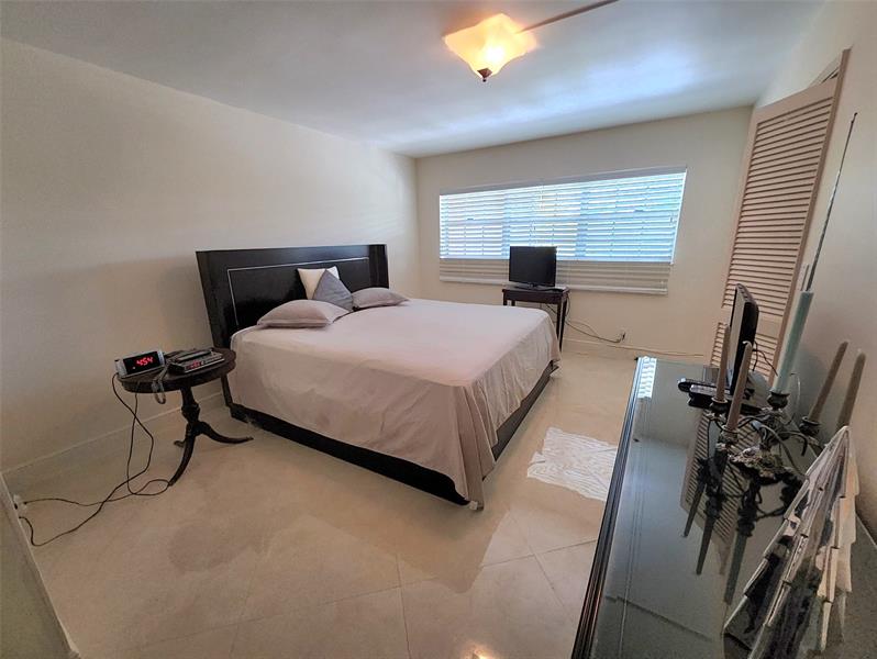 Image 11 of 23 For 3151 Palm Aire Dr  309