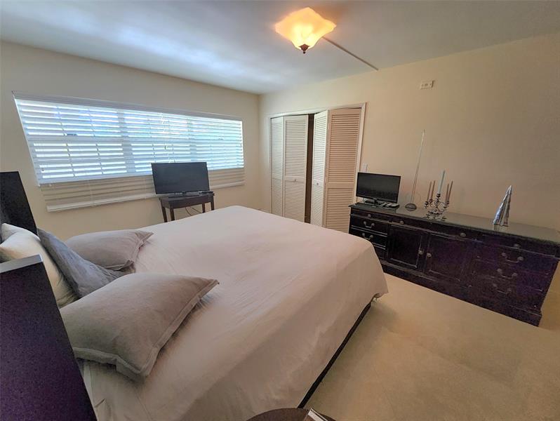 Image 12 of 23 For 3151 Palm Aire Dr  309