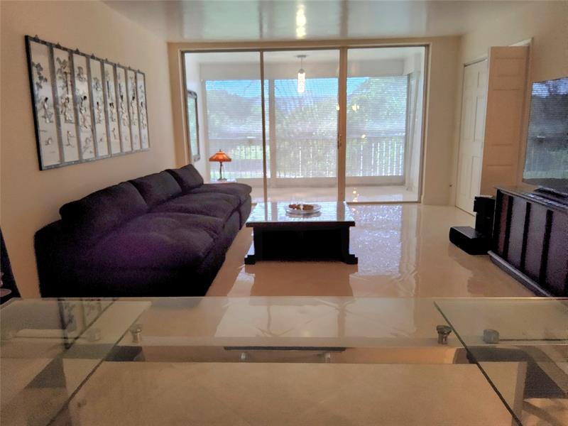 Image 6 of 23 For 3151 Palm Aire Dr  309