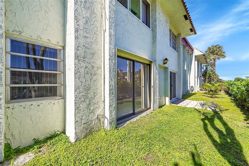 Image 34 of 34 For 860 6th Ave  304