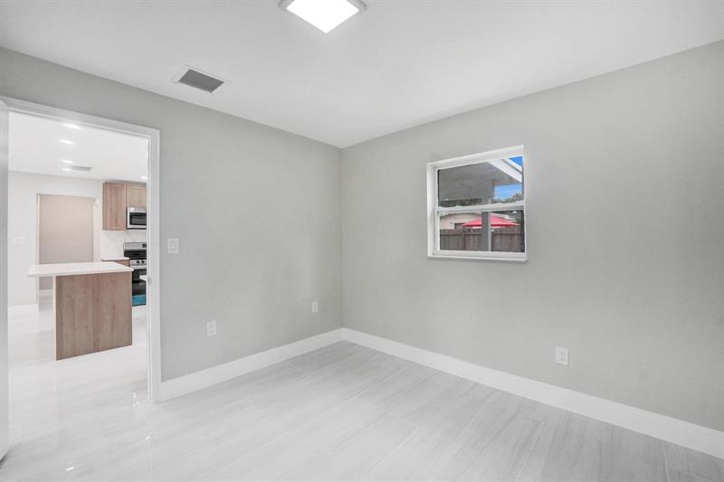 Image 12 of 19 For 3721 66th Ave