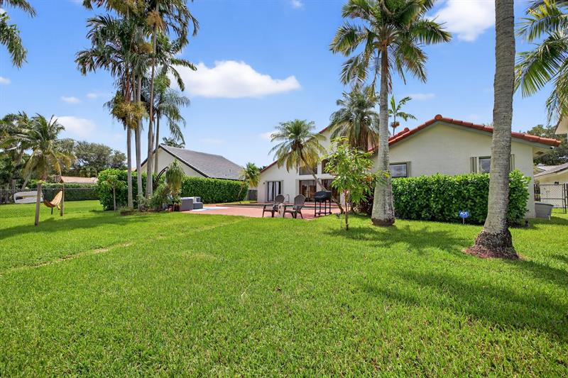 Image 54 of 69 For 1661 Oak Knoll Cir
