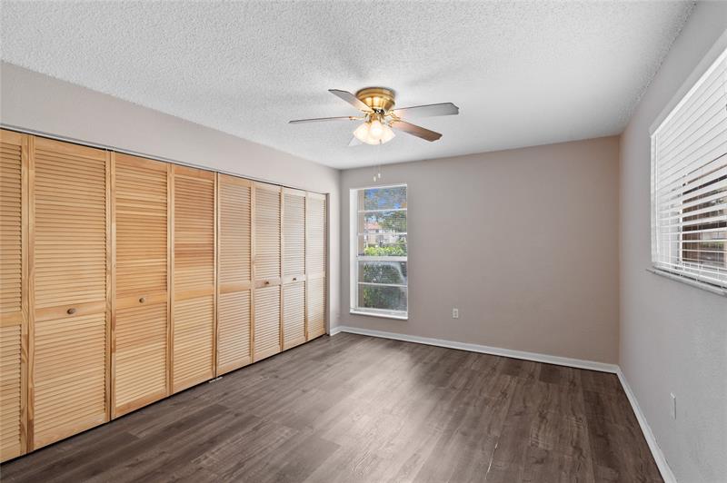 Image 8 of 27 For 11101 Royal Palm Blvd  102