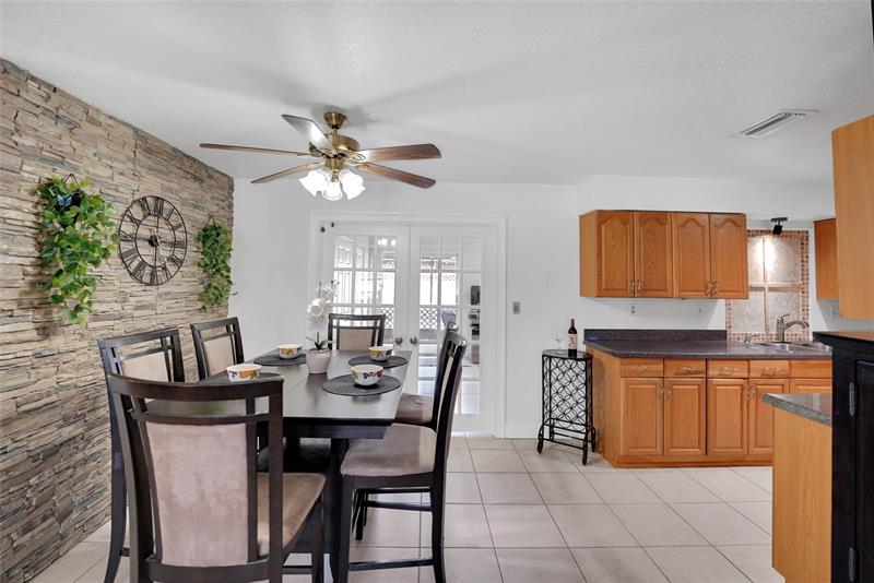 Image 10 of 29 For 8107 93rd Ter