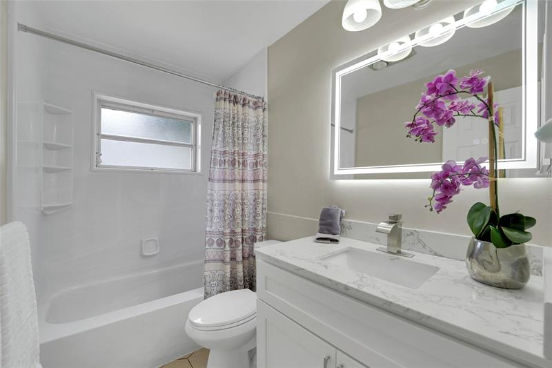 Image 20 of 29 For 8107 93rd Ter