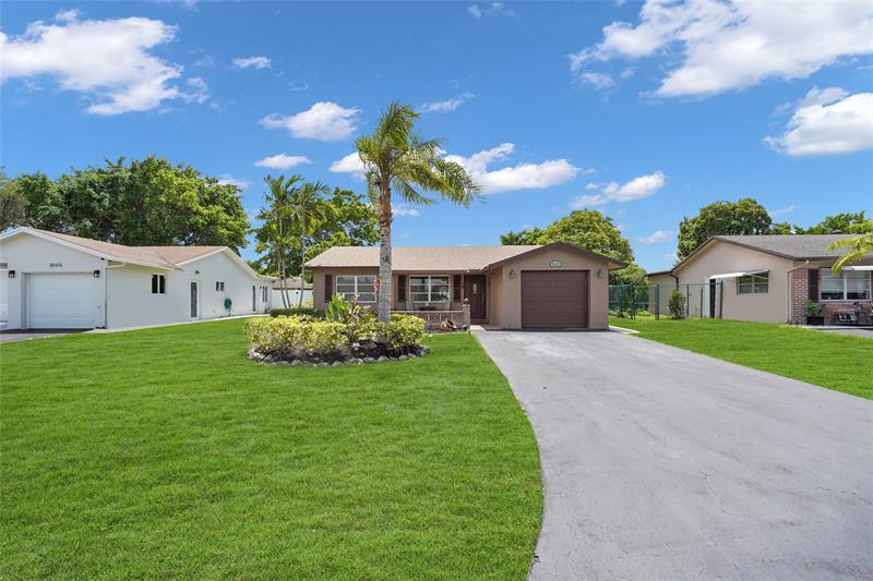 Image 4 of 29 For 8107 93rd Ter