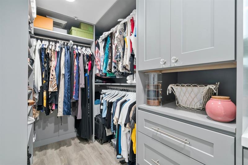 Image 19 of 67 For 600 Las Olas Blvd  1804