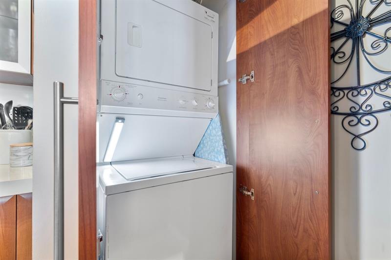 Image 30 of 67 For 600 Las Olas Blvd  1804