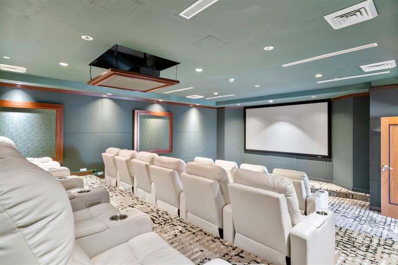 Image 37 of 67 For 600 Las Olas Blvd  1804