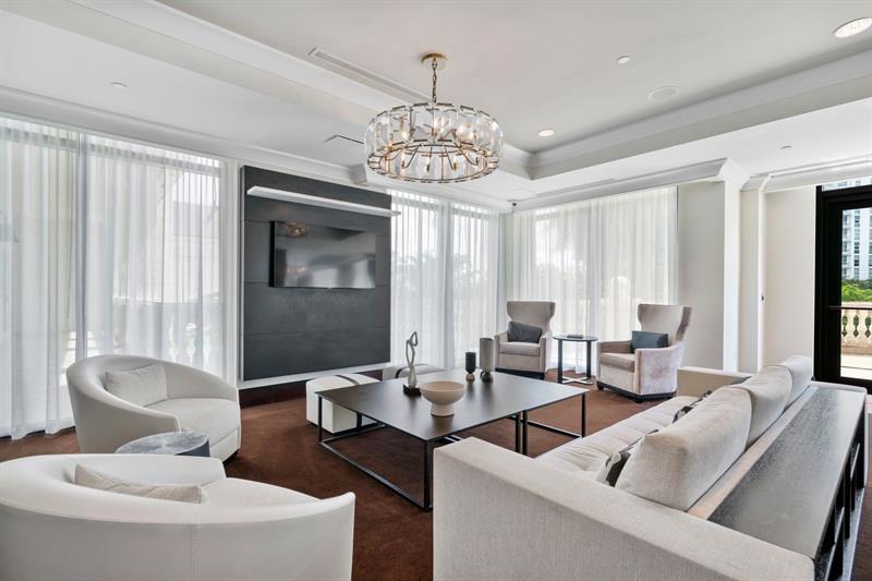 Image 40 of 67 For 600 Las Olas Blvd  1804