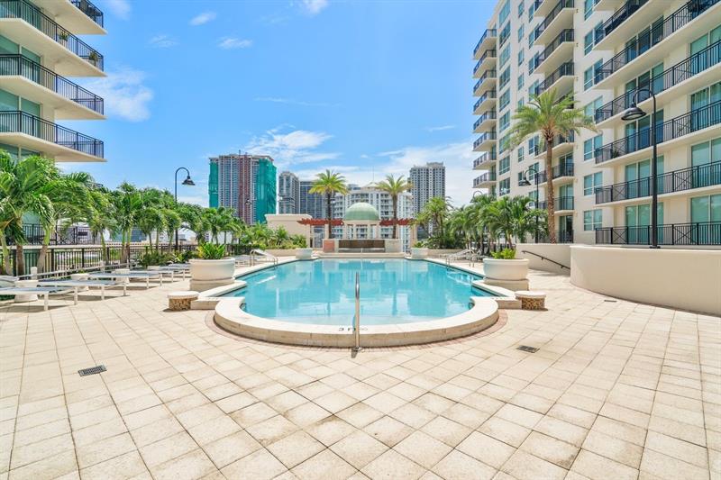 Image 48 of 67 For 600 Las Olas Blvd  1804