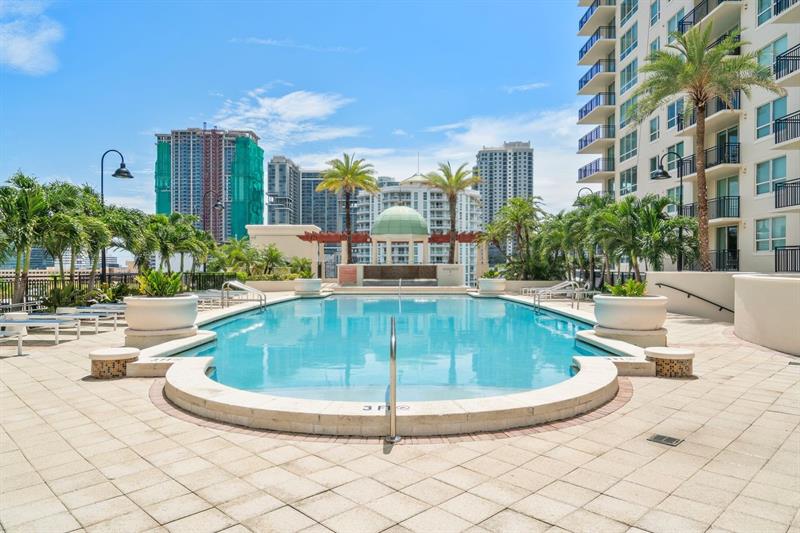 Image 49 of 67 For 600 Las Olas Blvd  1804