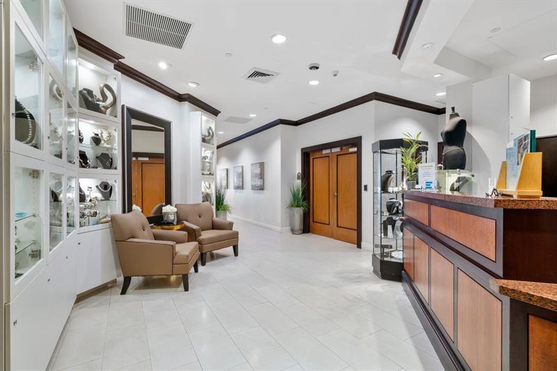 Image 54 of 67 For 600 Las Olas Blvd  1804