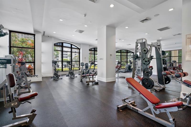 Image 55 of 67 For 600 Las Olas Blvd  1804