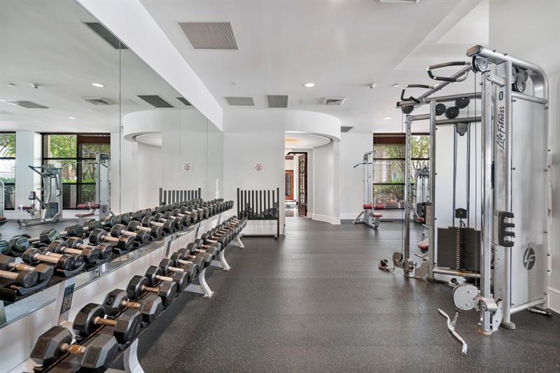 Image 56 of 67 For 600 Las Olas Blvd  1804